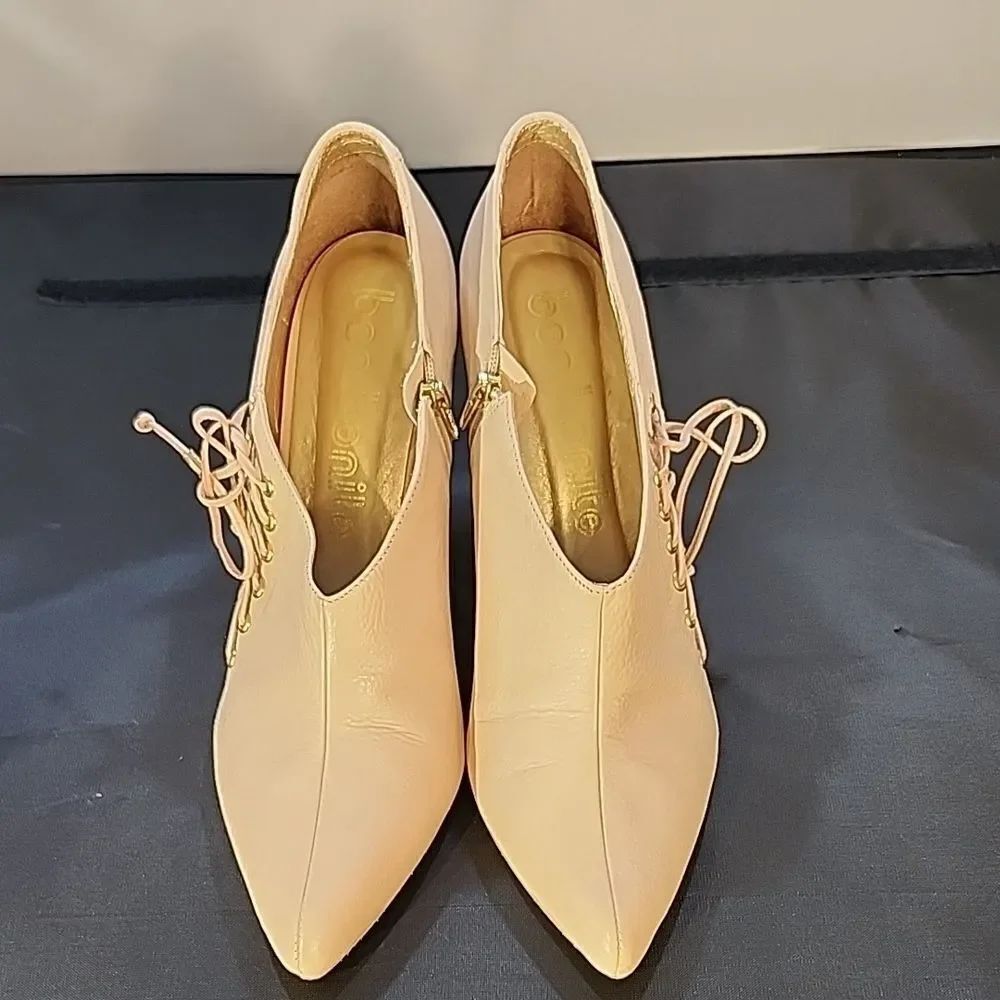 BON BONITE POINTED TOE SIDE ZIPPER CLOSURE HEELS